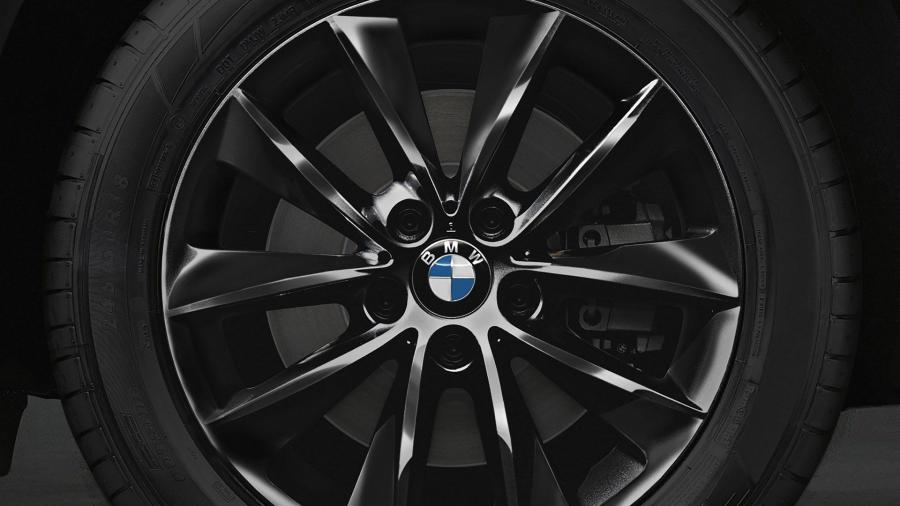  BMW X3 xDrive20d M Sport Blackout 2016 года  (фото 4 из 4)